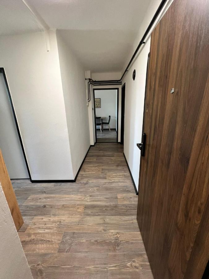 Apartman Opava S Parkovanim Luaran gambar